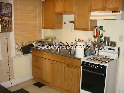 North End Apartment for rent 3 Bedrooms 1 Bath Boston - $4,500