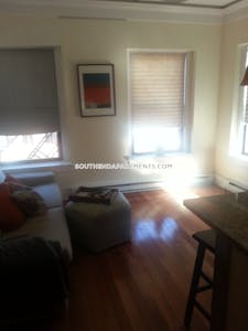 South End Renovated 1 bed 1 bath available 9/1 on Massachusetts Ave in Boston!!  Boston - $2,600