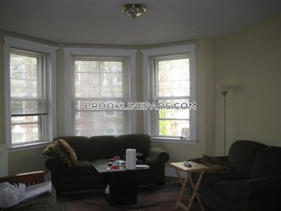 Brookline Apartment for rent 2 Bedrooms 1 Bath  Boston University - $3,800