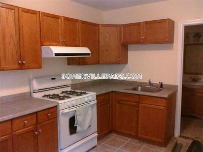 Somerville Great 3 Bed 1 Bath in Somerville located on Lincoln St $2,450  East Somerville - $2,650