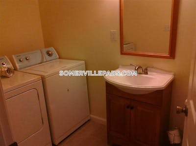 Somerville Apartment for rent 3 Bedrooms 1 Bath  East Somerville - $2,650