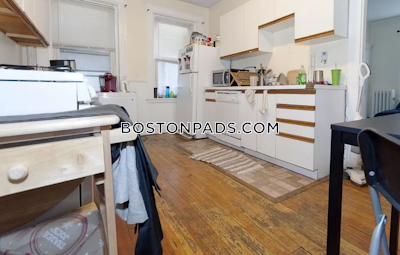 Fenway/kenmore Deal Alert! Spacious 5 Bed 2 Bath apartment in Park Dr Boston - $6,750