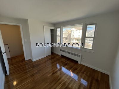 Brookline 3 Beds 1 Bath  Brookline Hills - $3,850 No Fee
