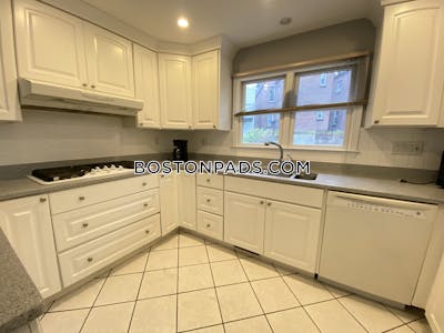 Somerville Huge 4 bed 2 bath available NOW on Crescent St in Somerville!!  East Somerville - $4,600 No Fee