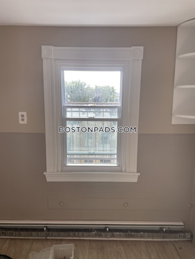 South Boston 2 Bed 1 Bath BOSTON Boston - $2,800 No Fee