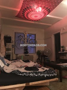 Allston/brighton Border Apartment for rent 2 Bedrooms 1 Bath Boston - $2,200