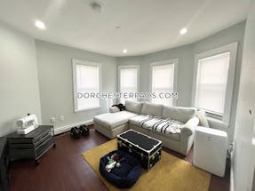 Dorchester 2 Beds 1 Bath Boston - $2,650
