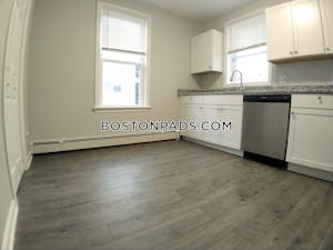 Dorchester/south Boston Border Apartment for rent 3 Bedrooms 1 Bath Boston - $3,200