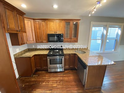 Mission Hill Apartment for rent 5 Bedrooms 2 Baths Boston - $6,250