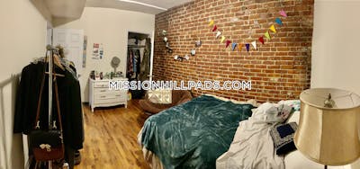 Mission Hill 3 Beds 1 Bath Boston - $3,000