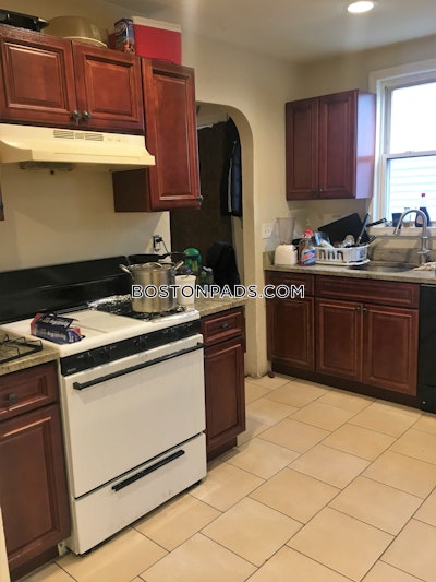 Allston Apartment for rent 3 Bedrooms 1 Bath Boston - $3,000 No Fee