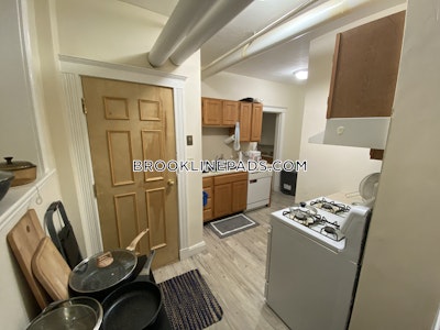 Brookline Apartment for rent 2 Bedrooms 1 Bath  Coolidge Corner - $2,350