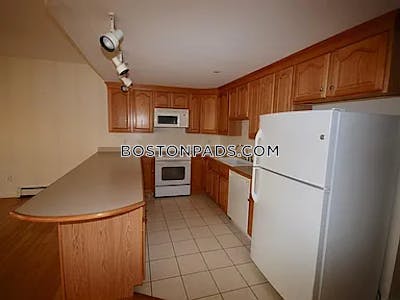 Swampscott Apartment for rent 2 Bedrooms 2 Baths - $5,600 No Fee