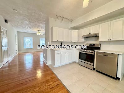 South Boston Apartment for rent 3 Bedrooms 1 Bath Boston - $3,500